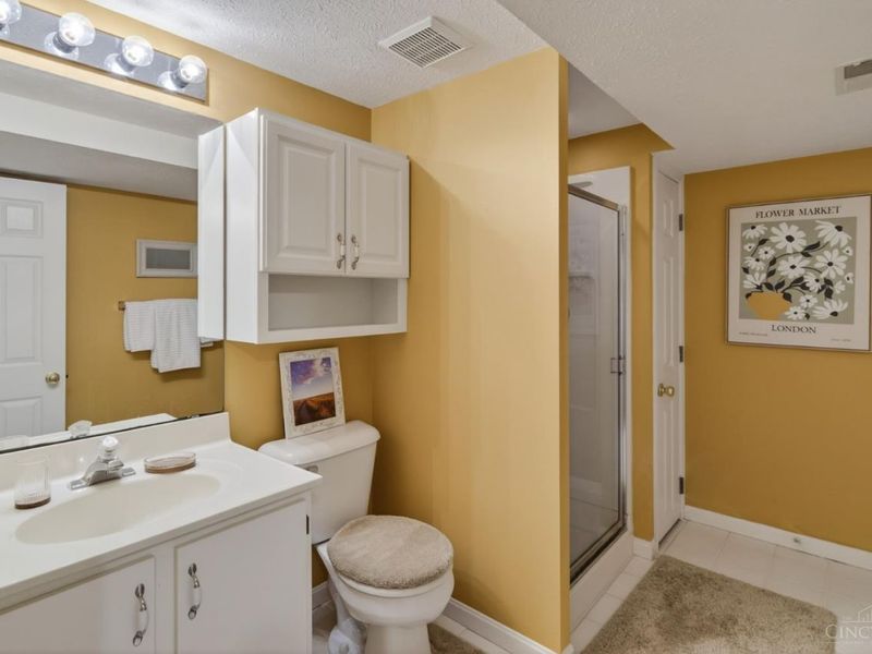 7090 Euclid Avenue, Sycamore Township, OH 45243 Photo 52
