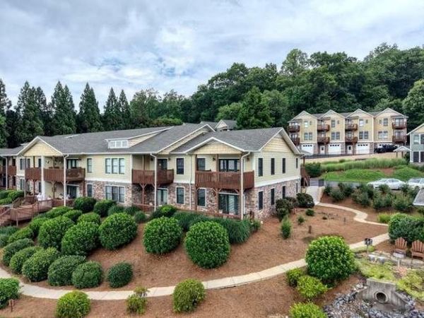 1409 Lakeside Road, Unit 105, Hiawassee, GA 30546