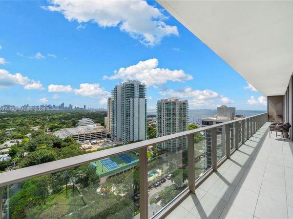 2678 Tigertail Ave, Unit 1702, Miami, FL 33133