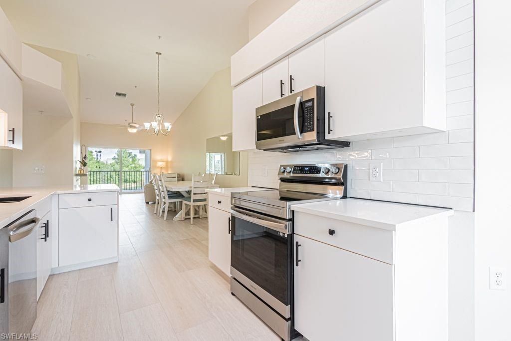 4985 Sandra Bay Dr, Unit 201, Naples, FL 34109 Photo