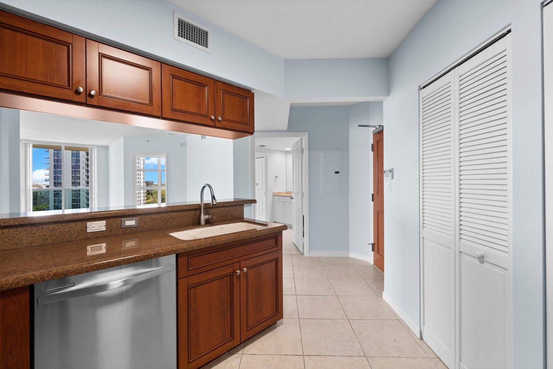 347 N New River Dr Drive, Unit 1110, Fort Lauderdale, FL 33301 Photo