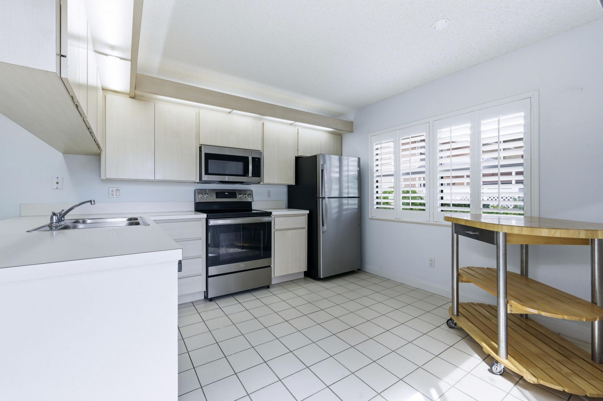 1809 Middleton Way, West Palm Beach, FL 33409 Photo