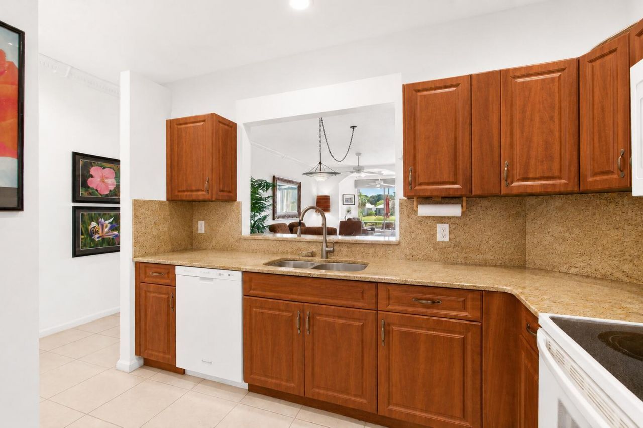 10773 Royal Caribbean Circle, Boynton Beach, FL 33437 Photo