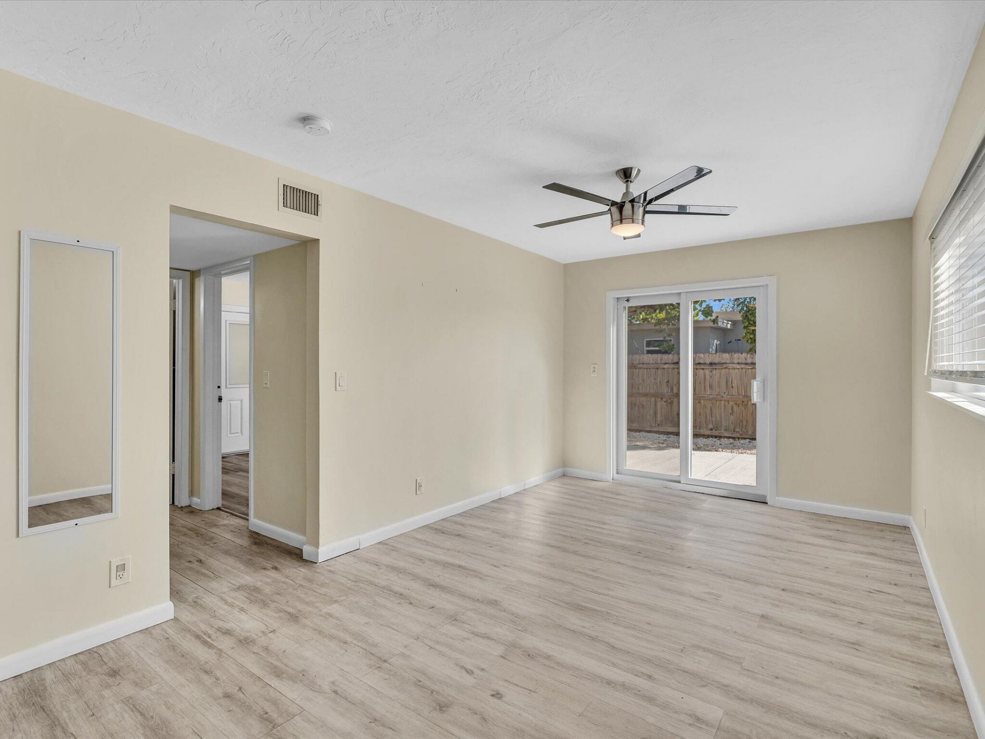 607 W Perry Street, Lantana, FL 33462 Photo