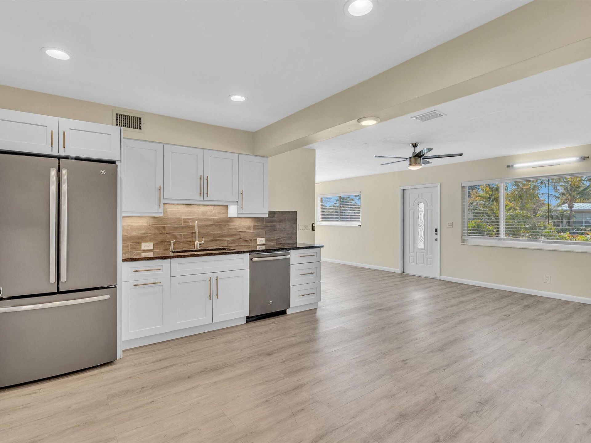 607 W Perry Street, Lantana, FL 33462 Photo