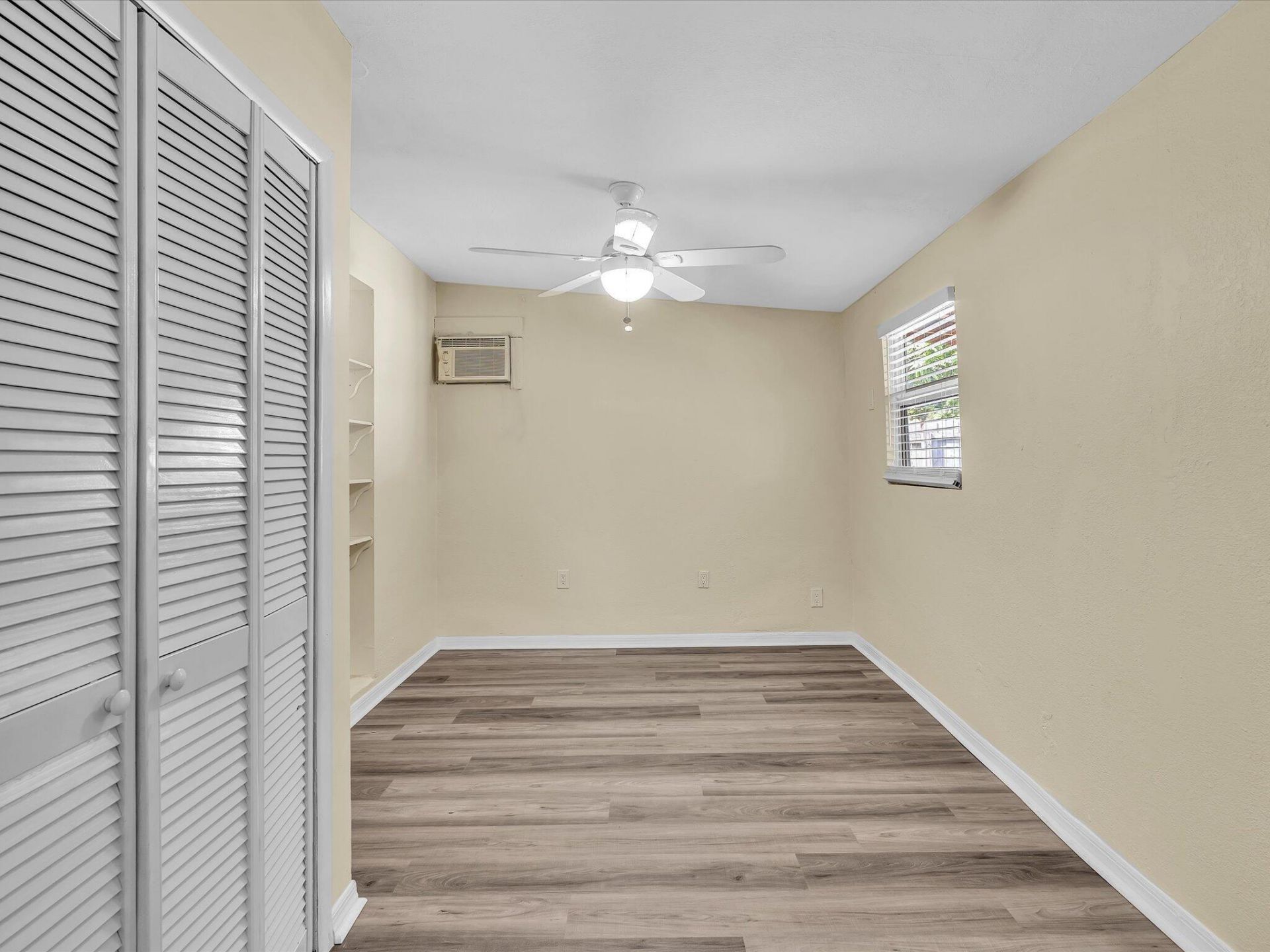 607 W Perry Street, Lantana, FL 33462 Photo