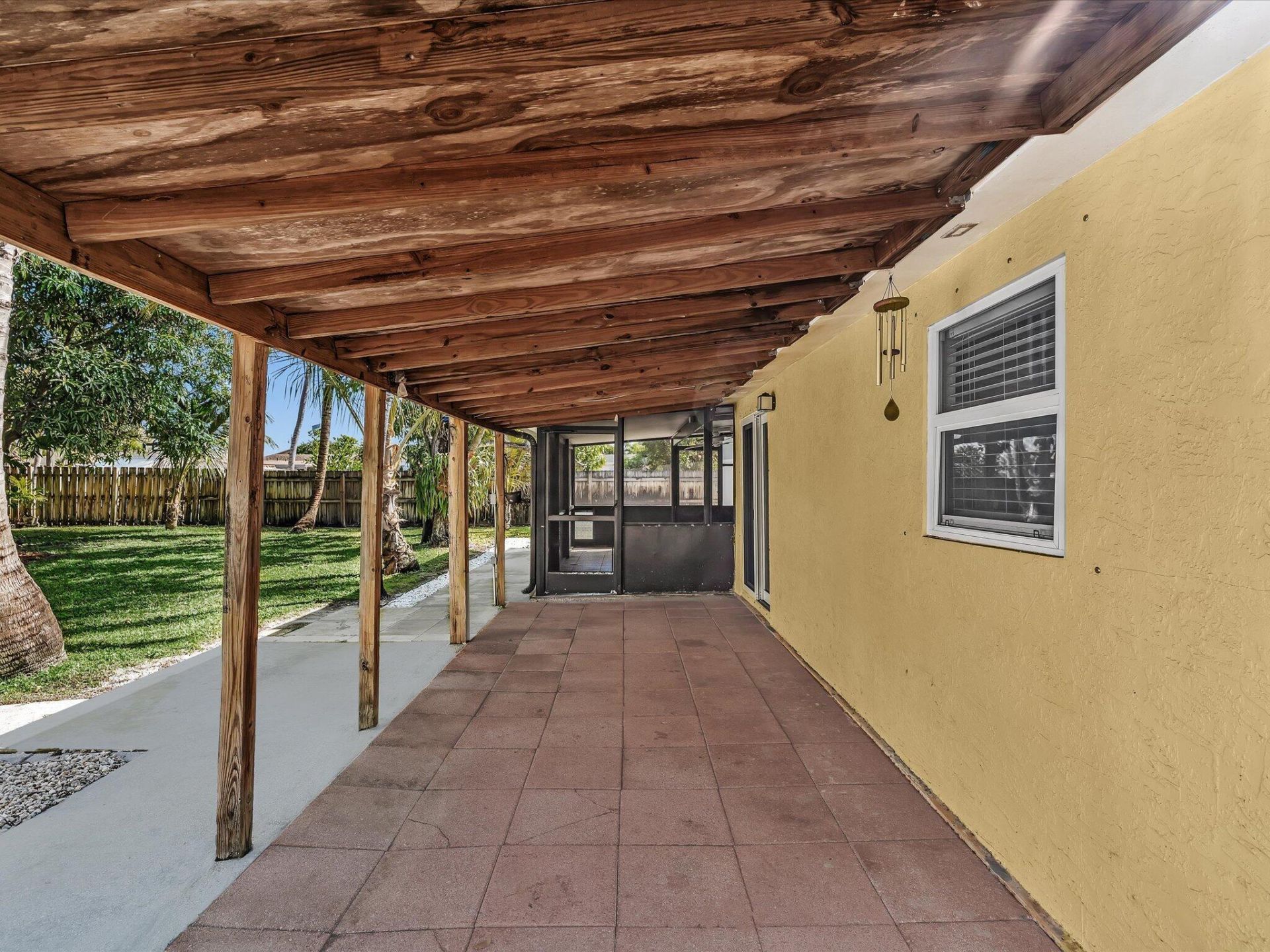607 W Perry Street, Lantana, FL 33462 Photo