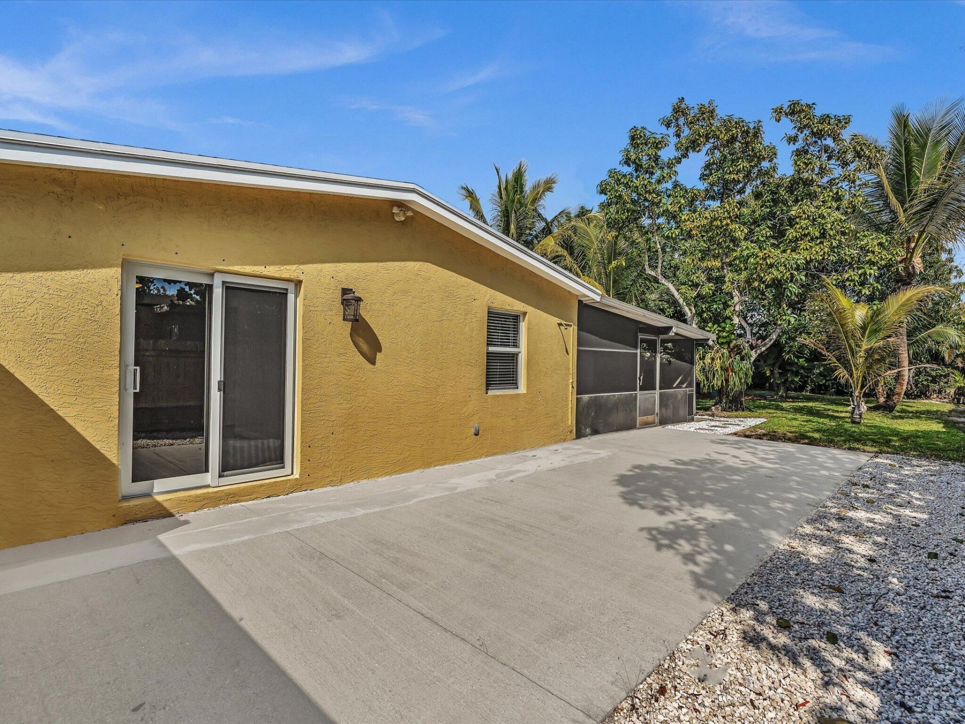 607 W Perry Street, Lantana, FL 33462 Photo