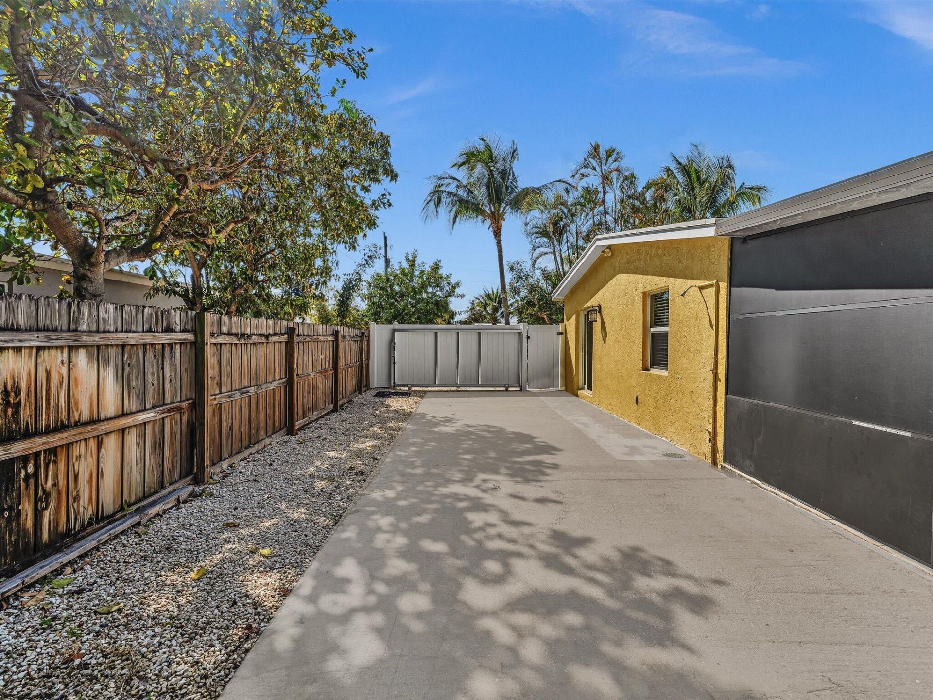 607 W Perry Street, Lantana, FL 33462 Photo