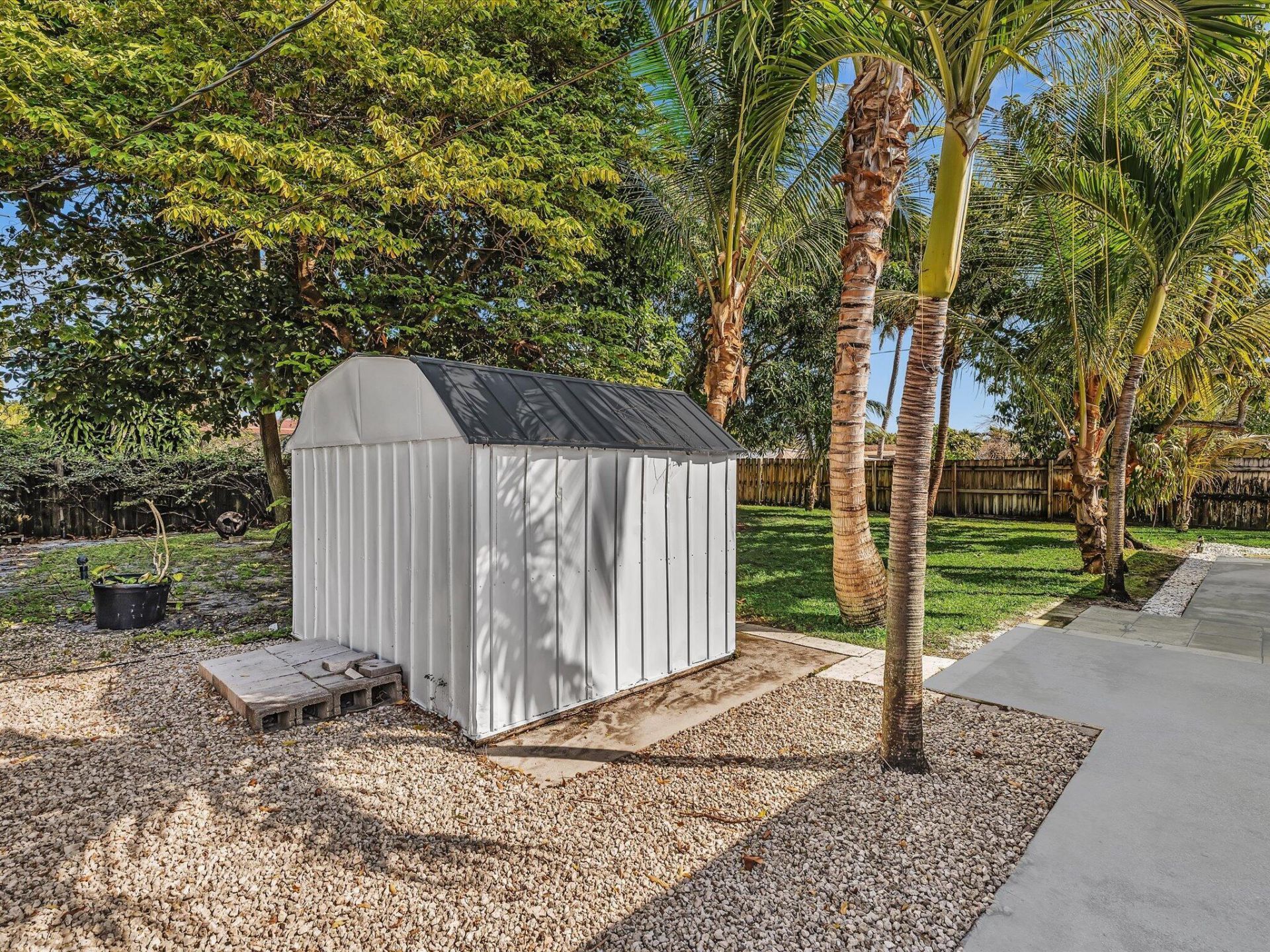 607 W Perry Street, Lantana, FL 33462 Photo