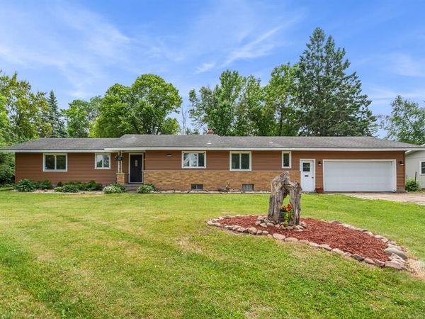 628 E Wisconsin Avenue, Barron, WI 54812