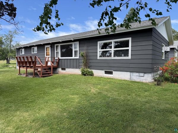 111 E 7th St, Washburn, WI 54891