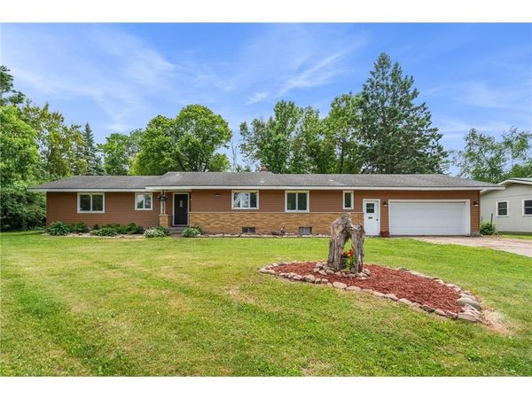 628 E Wisconsin Avenue, Barron, WI 54812