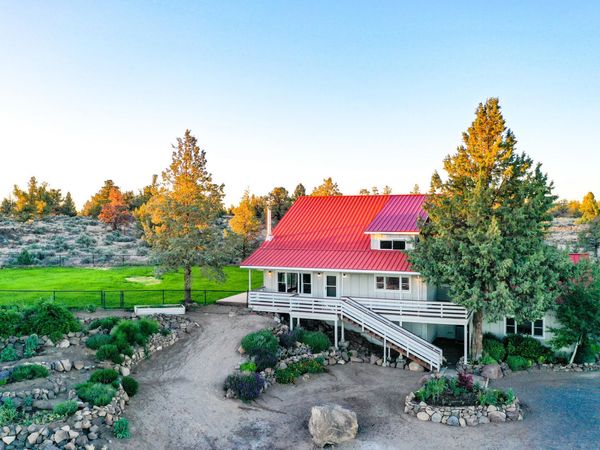 6801 SW McVey Avenue, Redmond, OR 97756