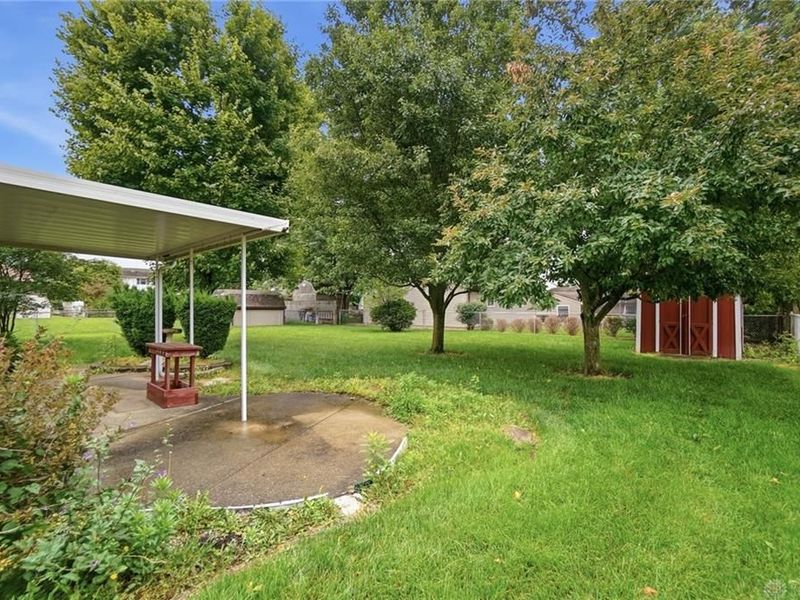 1544 Casilla Court, Miamisburg, OH 45342 Photo 32