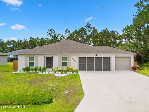 3373 Navajo Avenue SW, Palm Bay, FL 32908