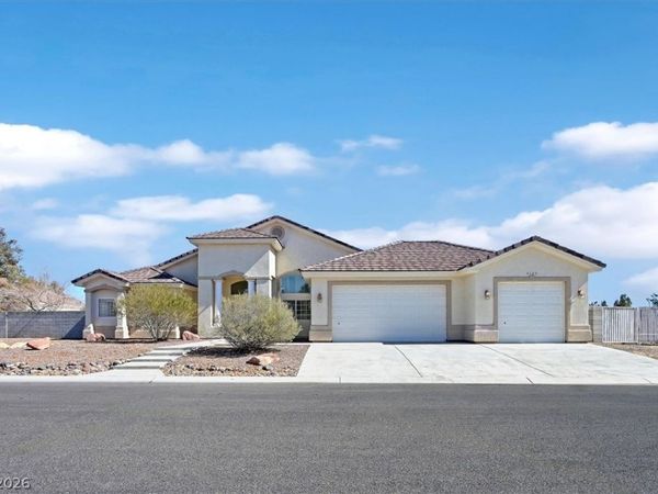 6120 Farm Rd , Las Vegas, NV 89131