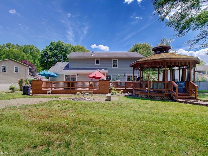 1495 Fredrickburg Drive, Youngstown, OH 44412 Photo 33