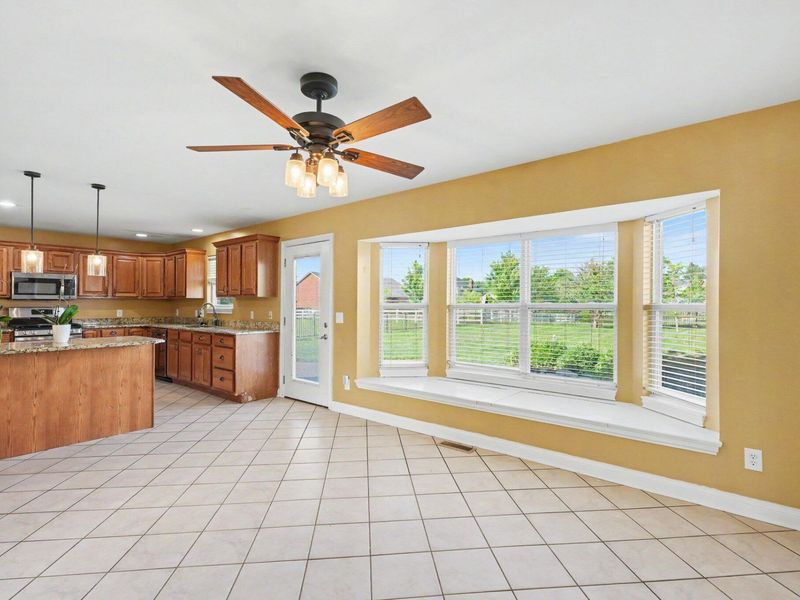 1153 Appomattox Drive, Florence, KY 41042 Photo 4
