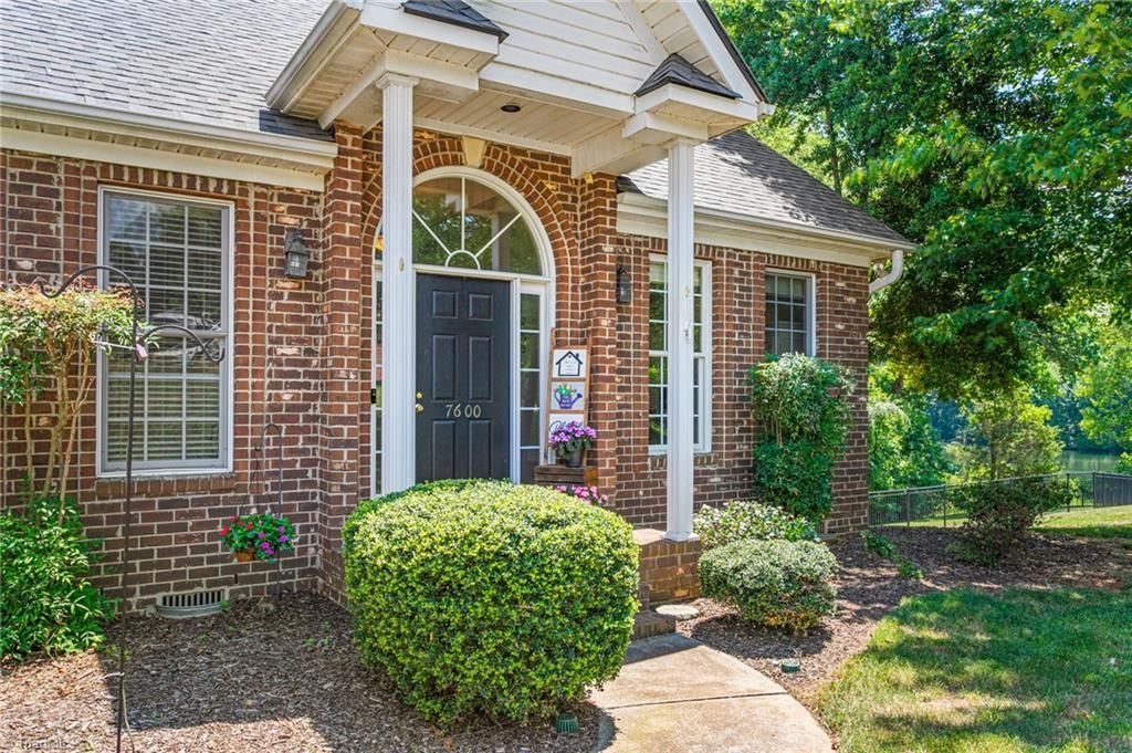 7600 Pond Court, Kernersville, NC 27284 Main Photo
