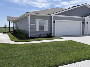 2114 Aaron Way, Fremont, NE 68025