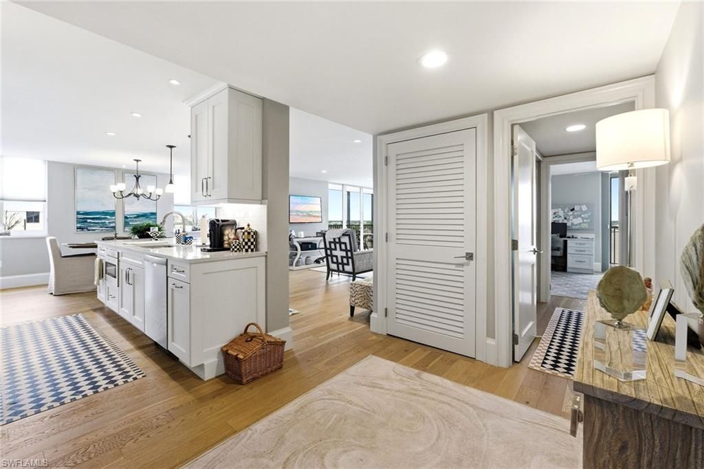 10420 Gulf Shore Dr, Unit 161, Naples, FL 34108 Photo