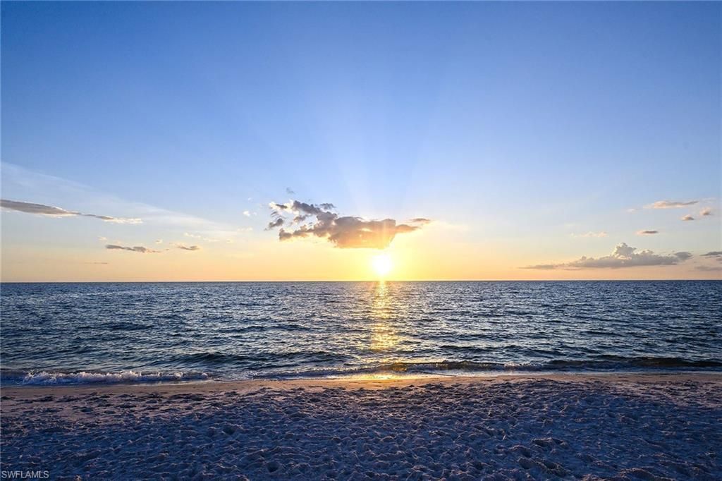 10420 Gulf Shore Dr, Unit 161, Naples, FL 34108 Photo