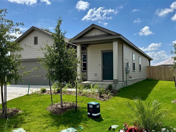 18200 Papuan CV, Elgin, TX 78621