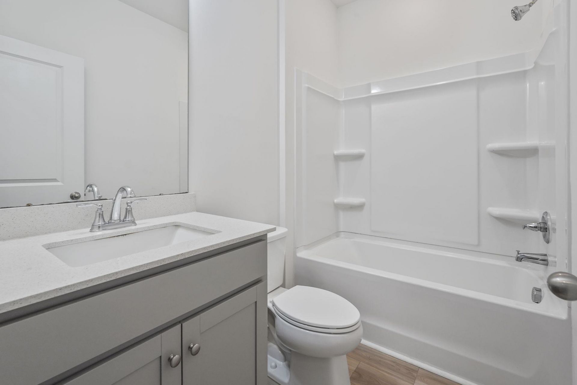 398 Sun Colony Blvd.  Photo 14