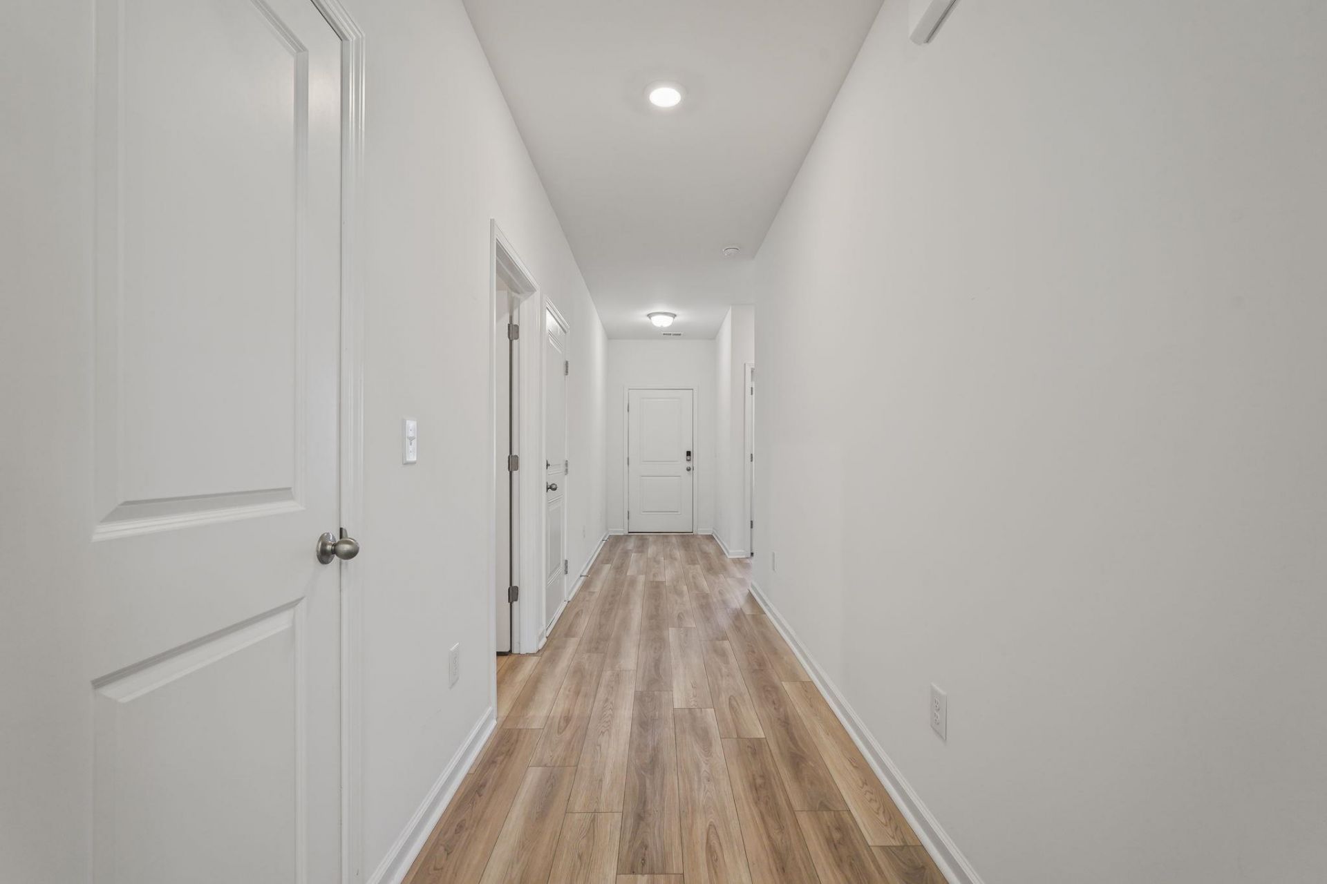 398 Sun Colony Blvd.  Photo 17