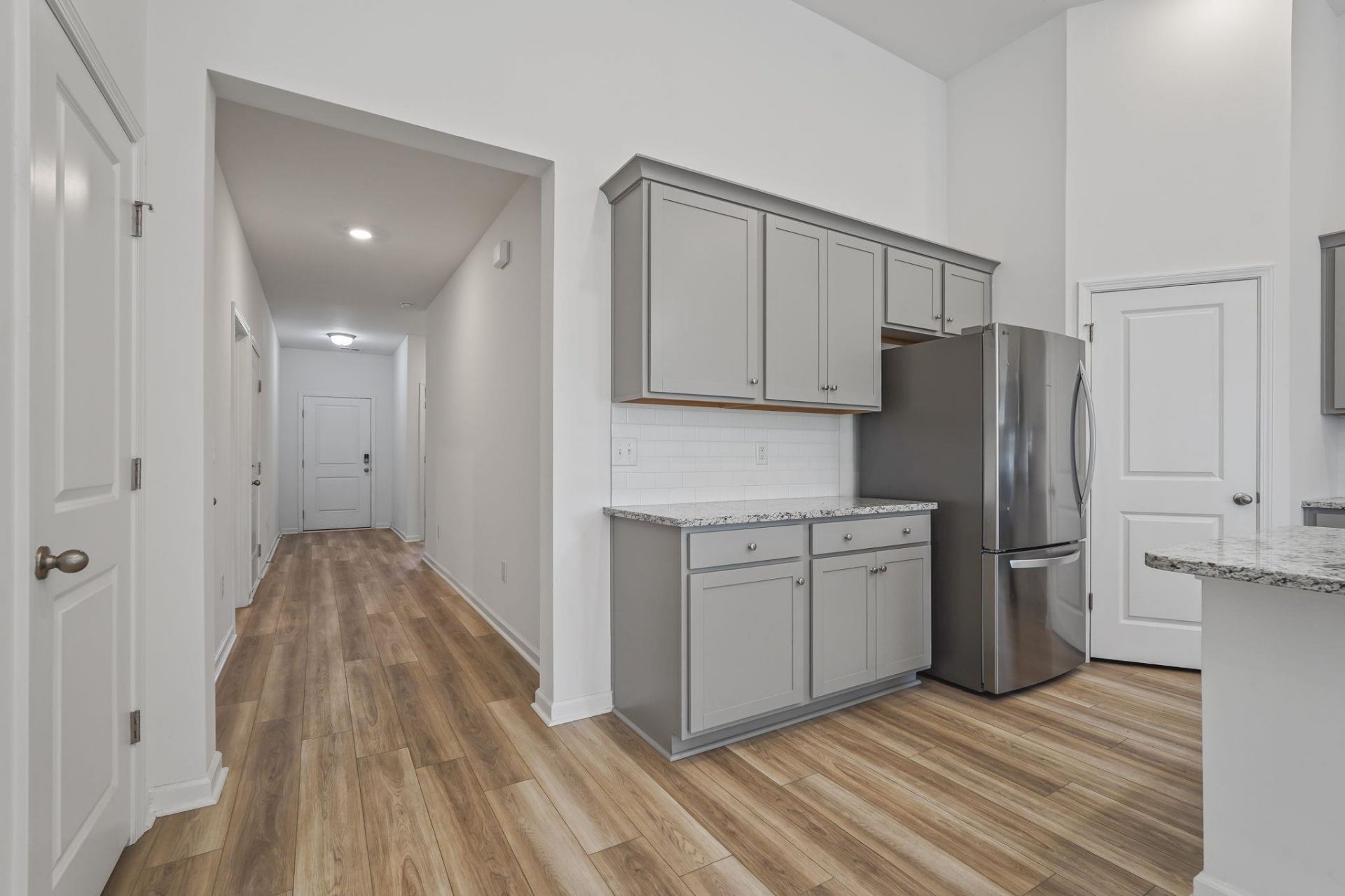 398 Sun Colony Blvd.  Photo 21