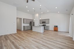 398 Sun Colony Blvd. photo 4