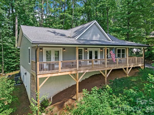 30 Sleeping Bear Ridge, Maggie Valley, NC 28751