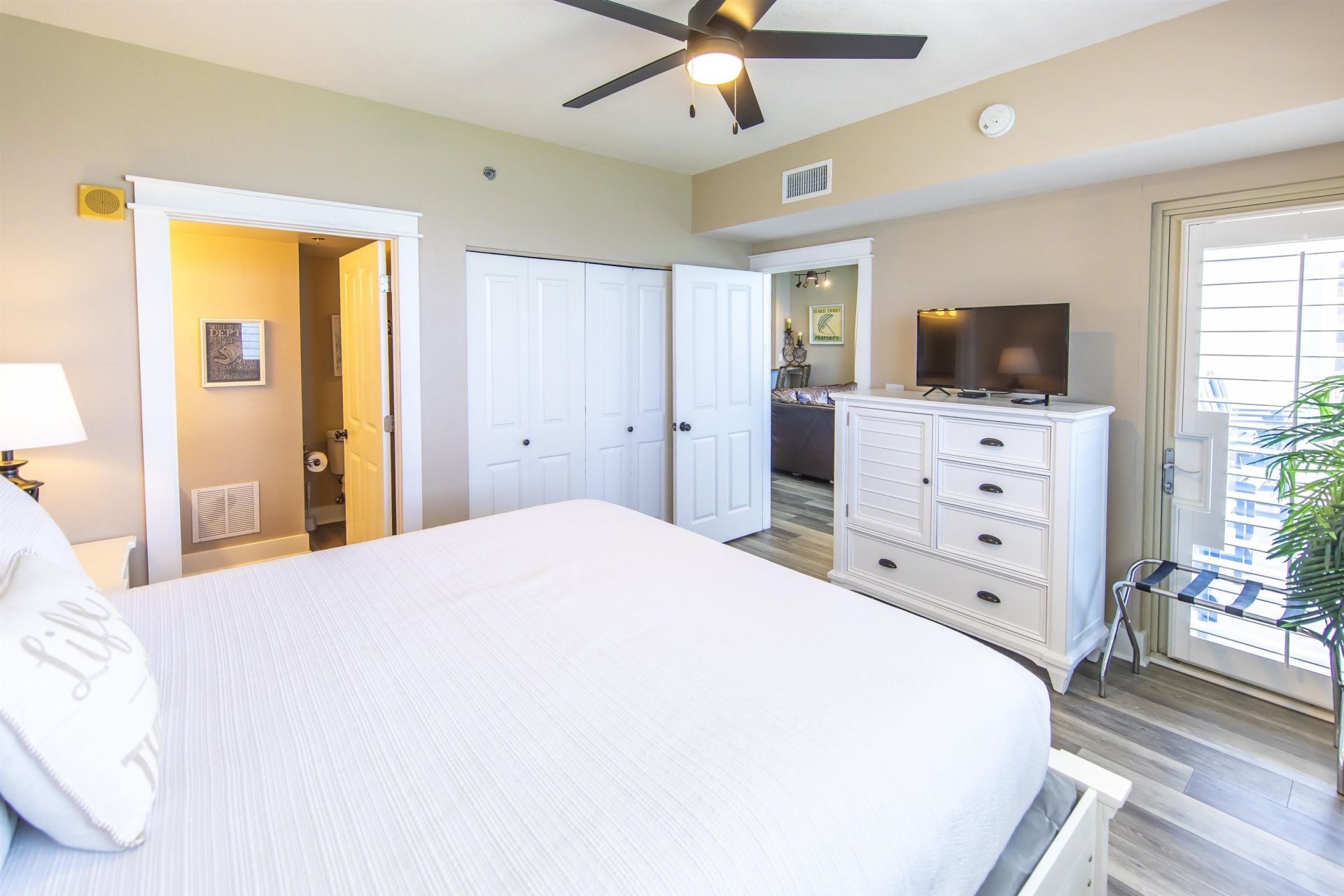 9900 S Thomas Drive , Unit 1903, Panama City, FL 32408 Photo