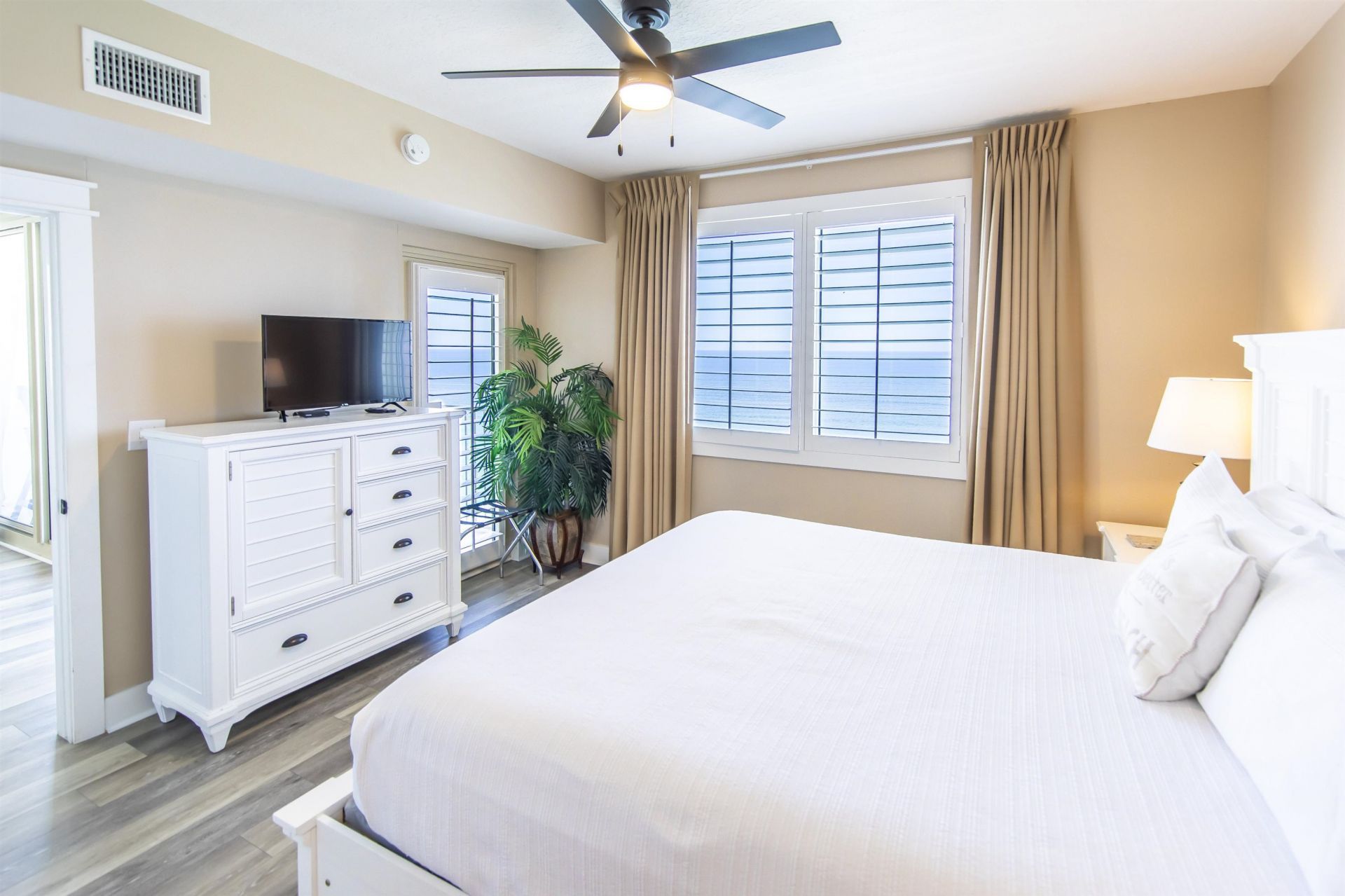 9900 S Thomas Drive , Unit 1903, Panama City, FL 32408 Photo