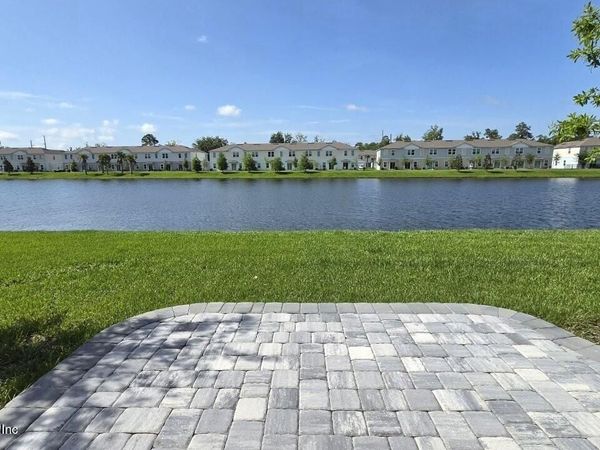 92 SEAPORT BREEZE Road, St. Johns, FL 32095