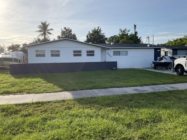 5662 Parke Avenue, West Palm Beach, FL 33407