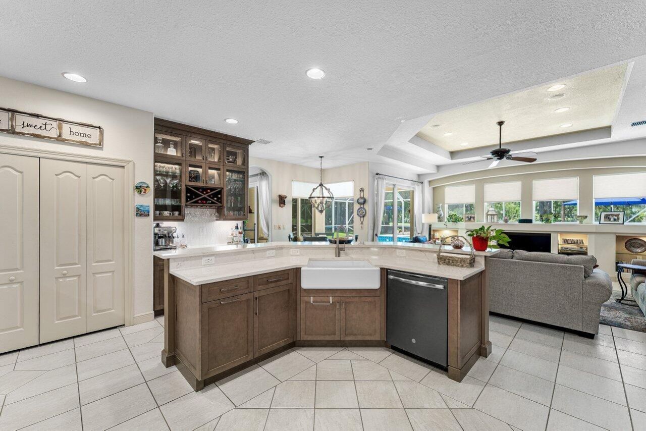 15730 Glen Willow Lane, Wellington, FL 33414 Photo