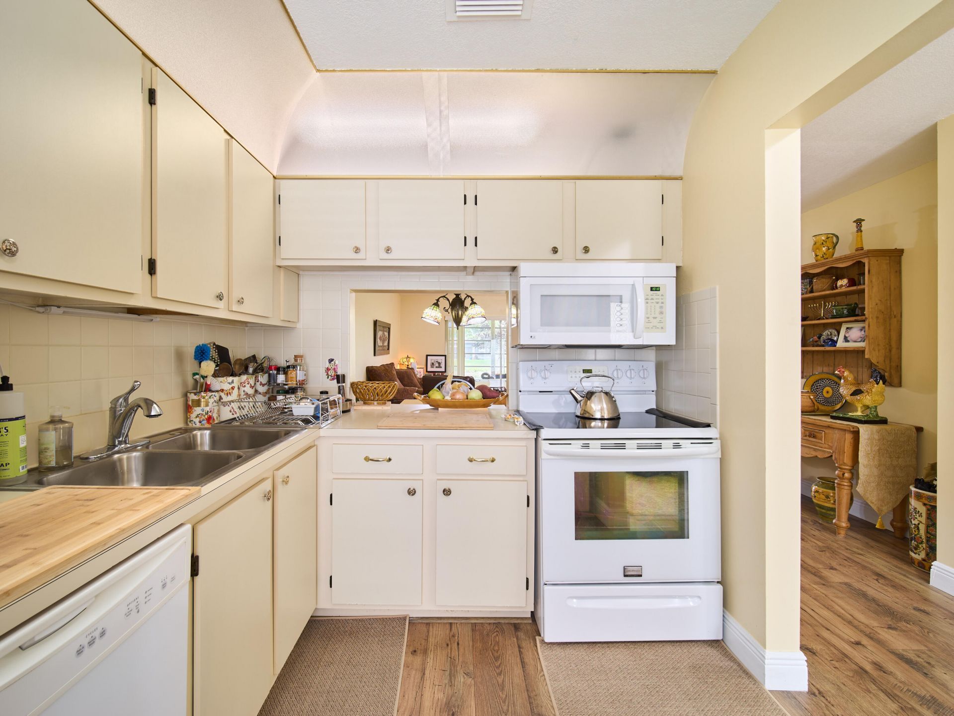 175 Lake Susan Lane, West Palm Beach, FL 33411 Photo