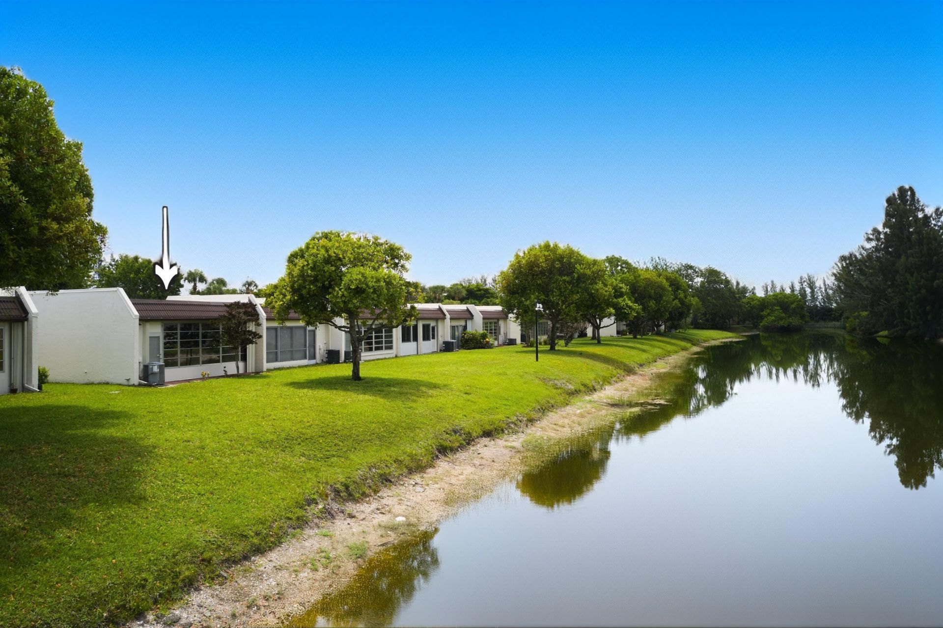 175 Lake Susan Lane, West Palm Beach, FL 33411 Photo