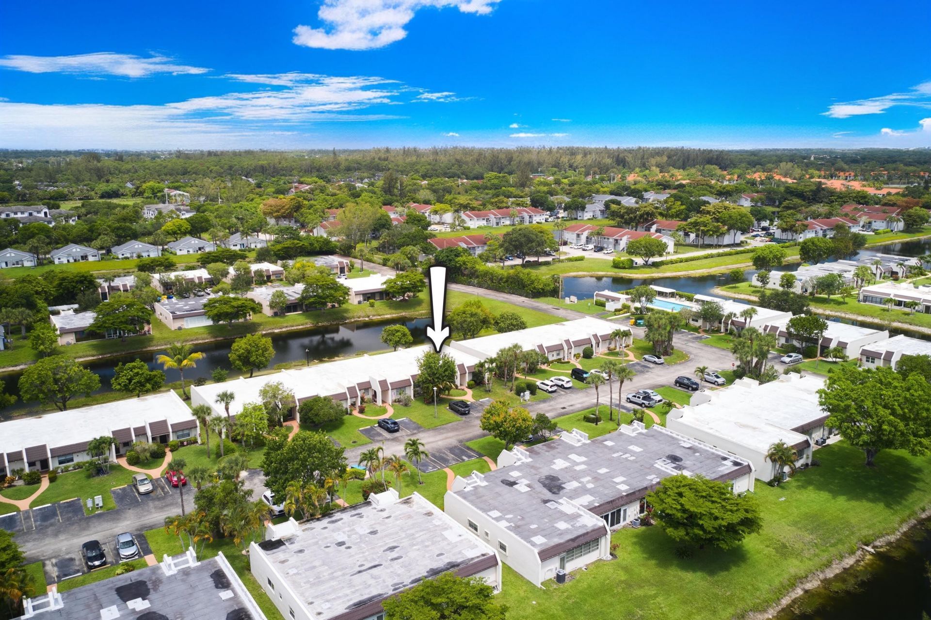175 Lake Susan Lane, West Palm Beach, FL 33411 Photo