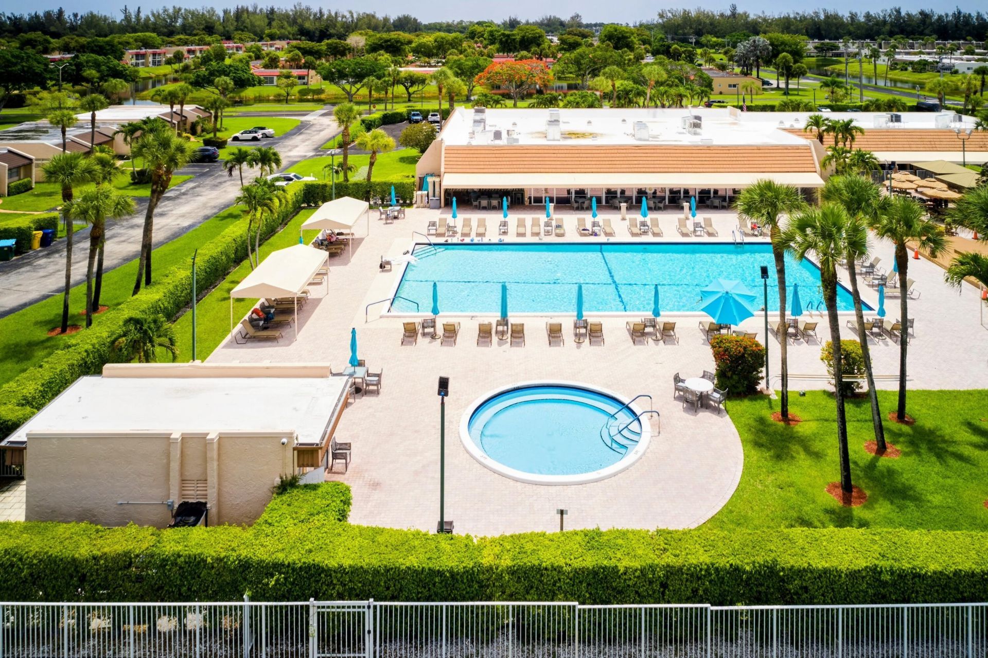 175 Lake Susan Lane, West Palm Beach, FL 33411 Photo