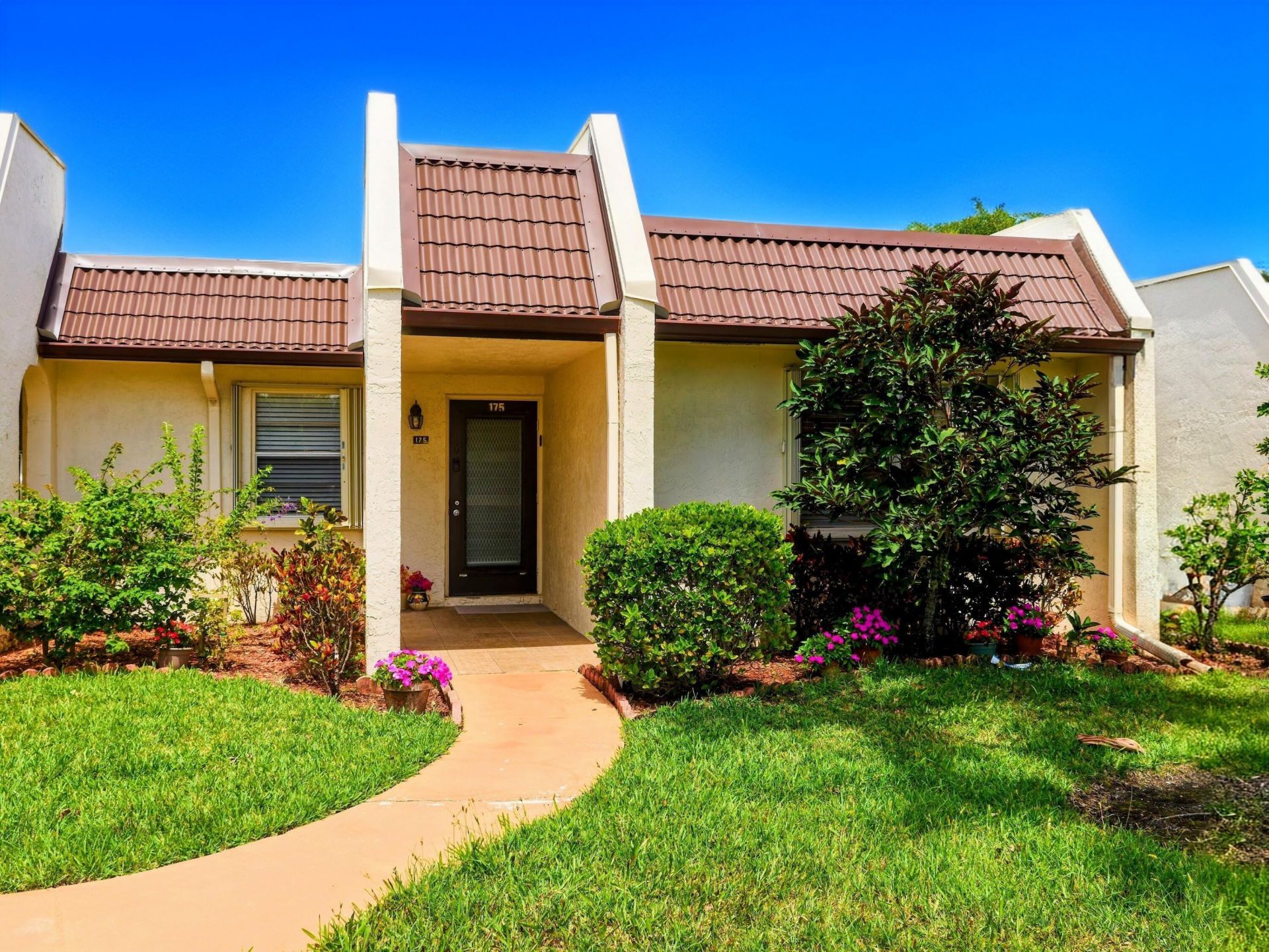 175 Lake Susan Lane, West Palm Beach, FL 33411 Photo