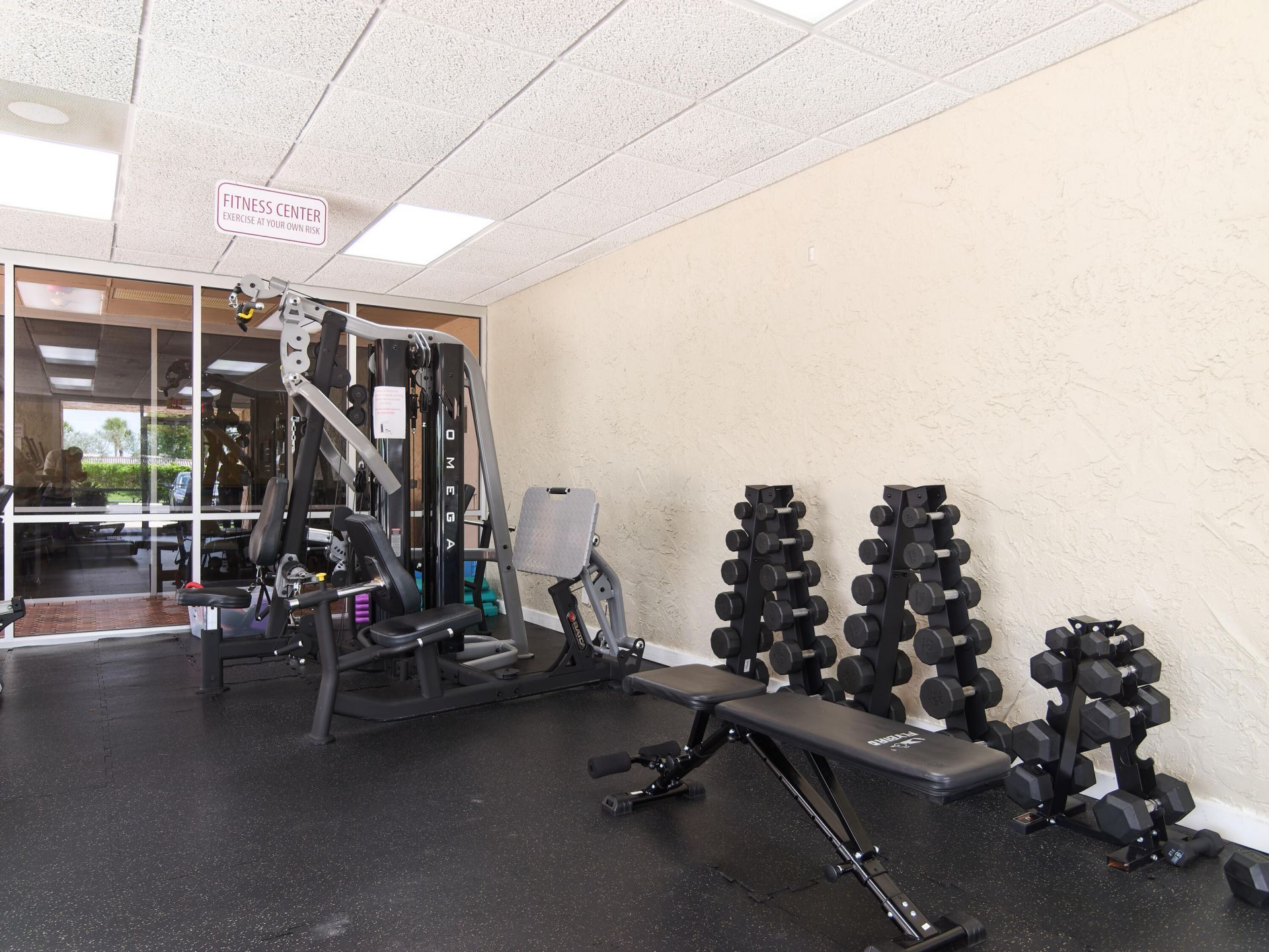 175 Lake Susan Lane, West Palm Beach, FL 33411 Photo