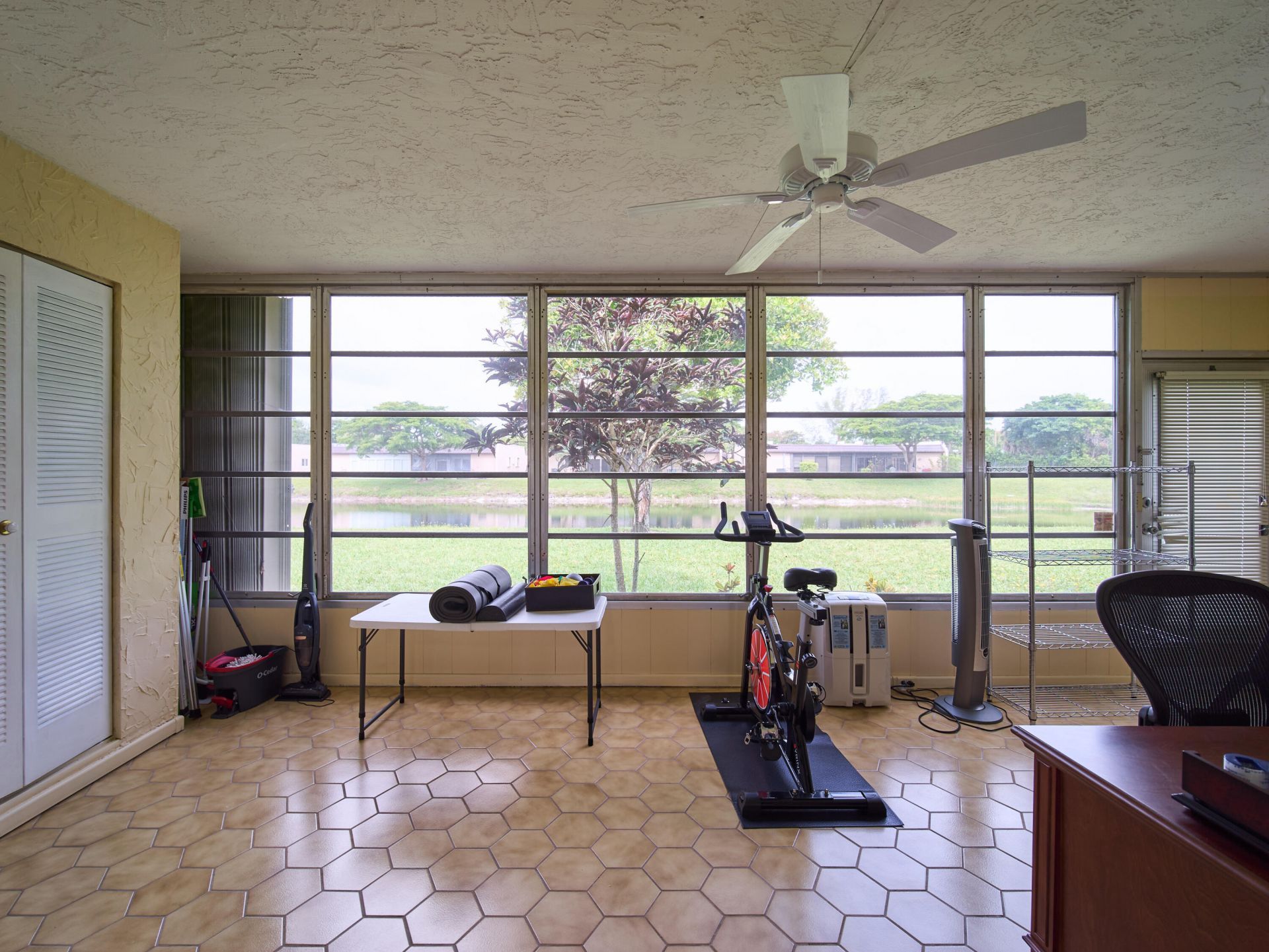 175 Lake Susan Lane, West Palm Beach, FL 33411 Photo