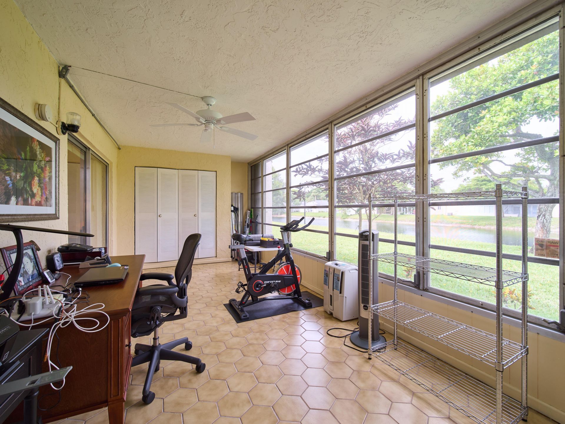 175 Lake Susan Lane, West Palm Beach, FL 33411 Photo