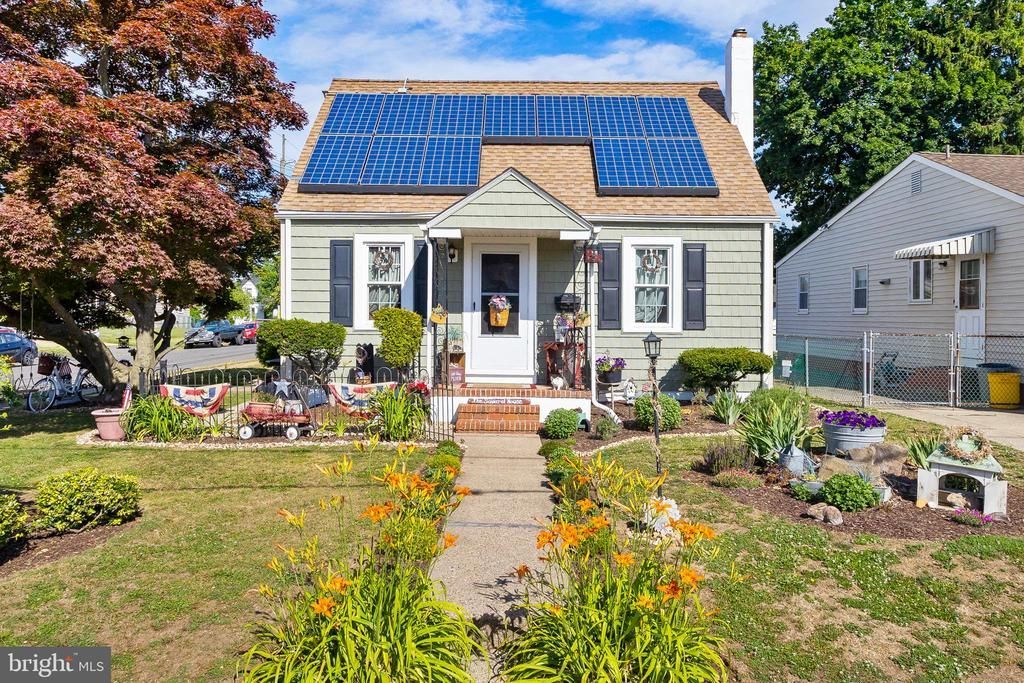 205 Maddock Ave, Hamilton, NJ 08610 Main Photo