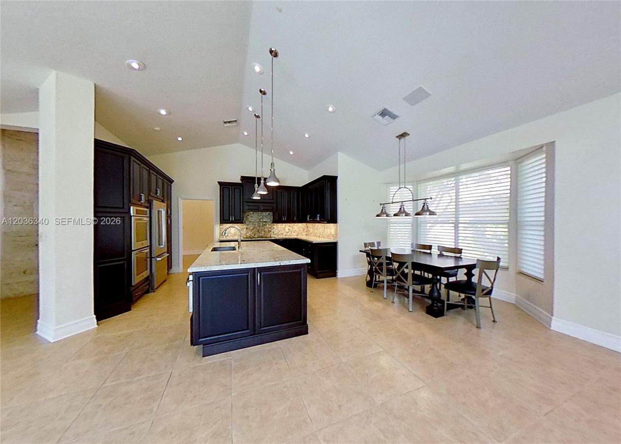 405 Sabal Way , Weston, FL 33326 Photo