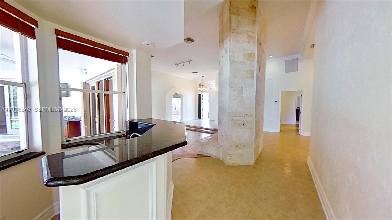 405 Sabal Way , Weston, FL 33326 Photo