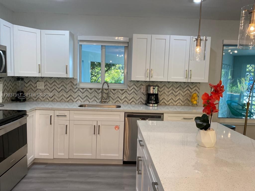 204 SW 19th Ave, Fort Lauderdale, FL 33312 Photo